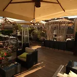 Hotel Caravita